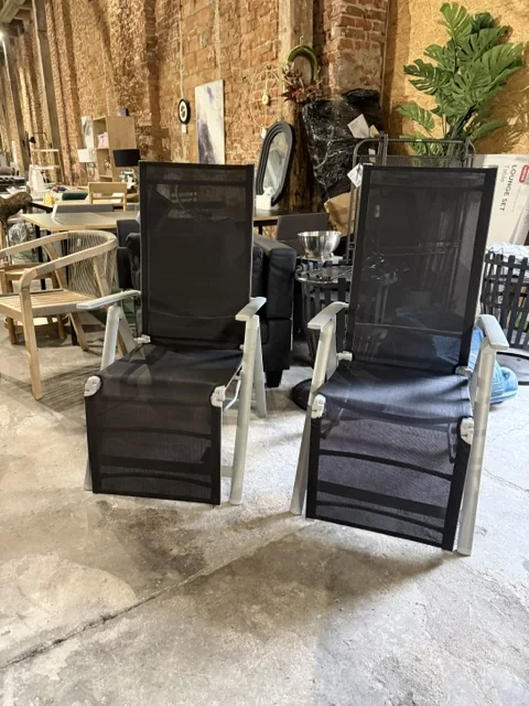 Fotele ogrodowe regulowane — komplet 2 sztuk dostępny w Home & Garden Outlet pod Wrocławiem